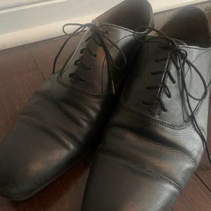 size 43 / 10 black dress shoes